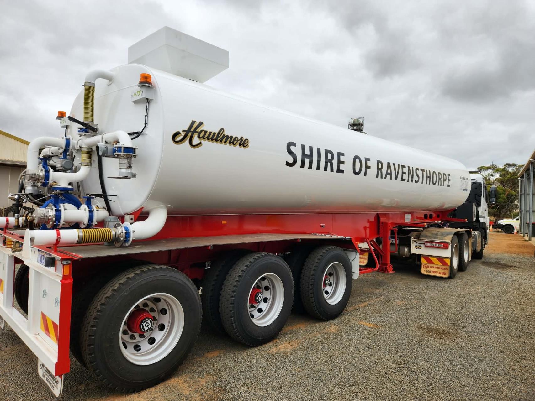 Shire welcomes new water tanker